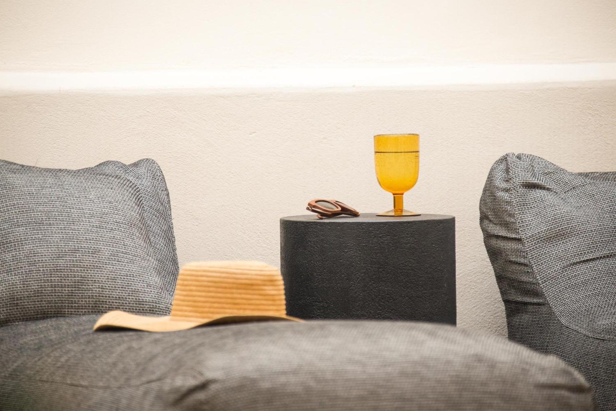 Le Bijou Luxury Suites Rethymno Exteriör bild
