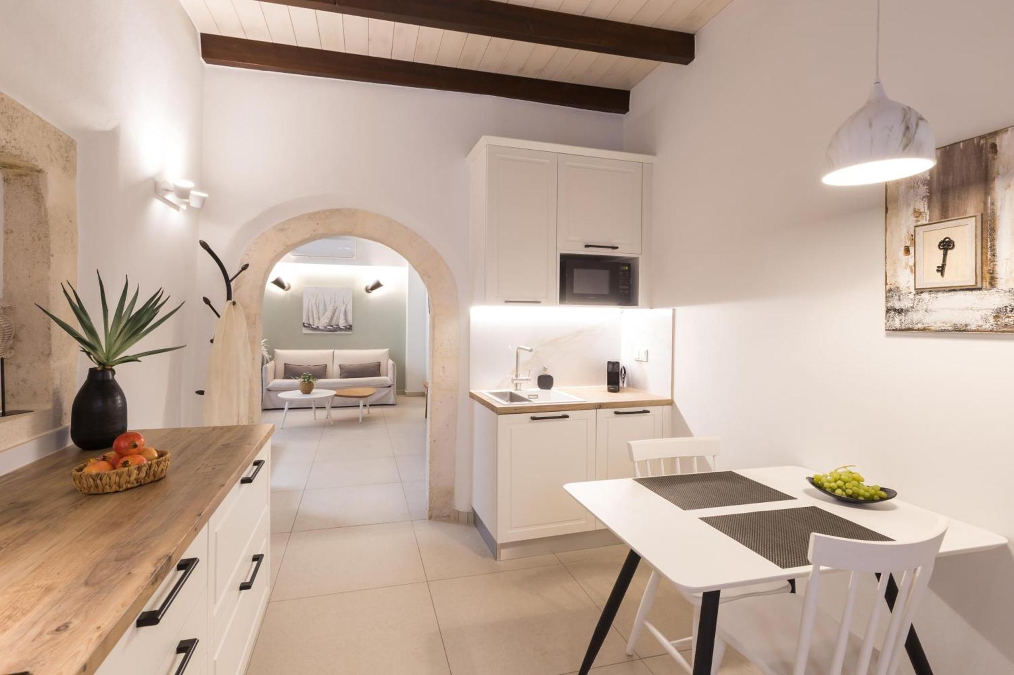 Le Bijou Luxury Suites Rethymno Exteriör bild